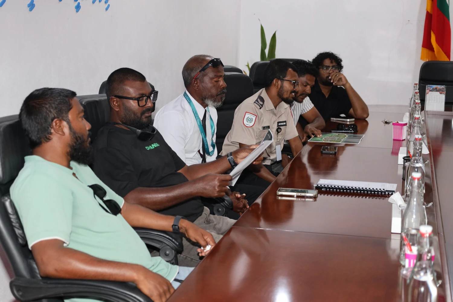 ދާއިރާގެ ފަންނުވެރިންގެ މެދުގައި މަޝްވަރާ ބައްދަލުވުން